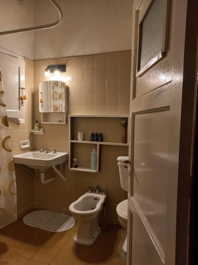Casa Confortable - Parque Central - Estacionamiento, Patio, 3 Banos, 5 Habitaciones - La Cieneguita Buitenkant foto