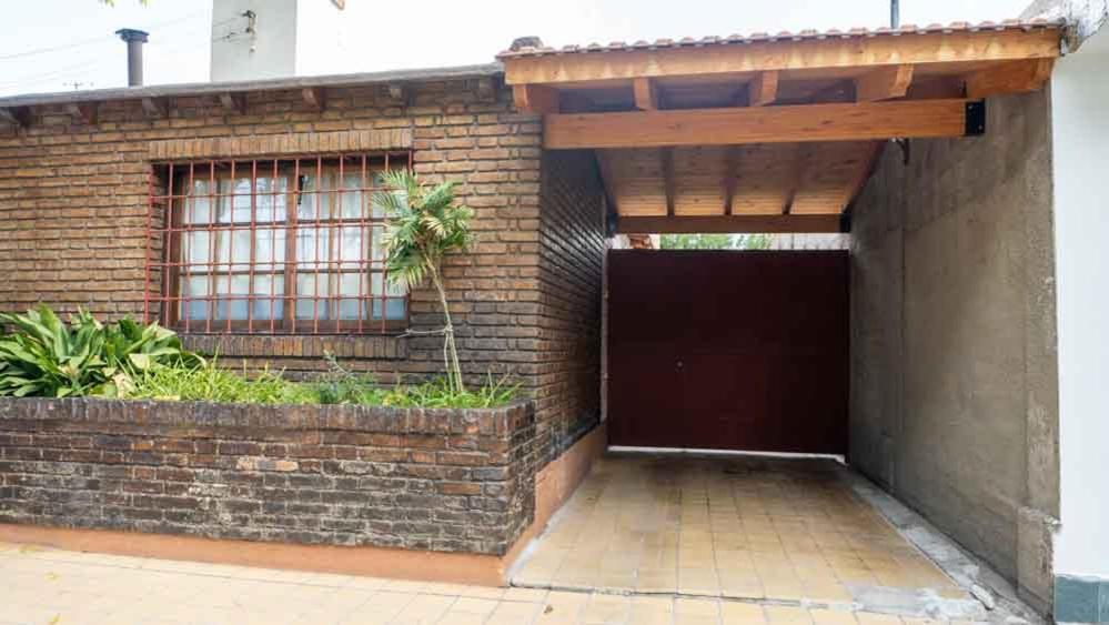 Casa Confortable - Parque Central - Estacionamiento, Patio, 3 Banos, 5 Habitaciones - La Cieneguita Buitenkant foto